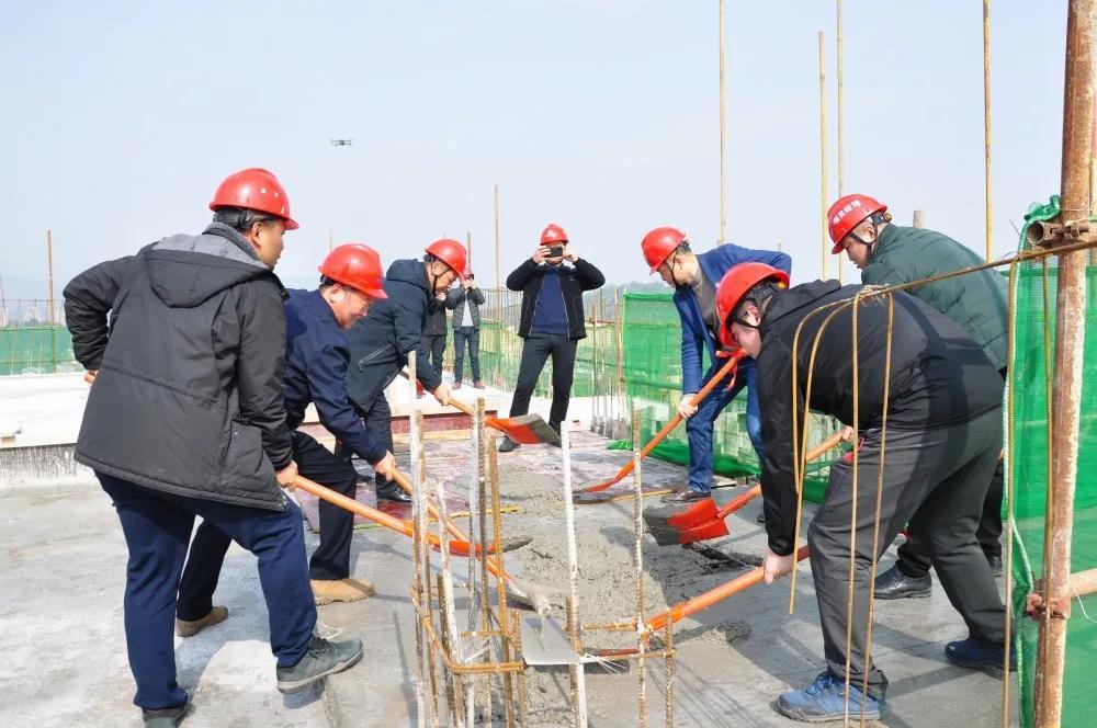 萍乡“南延”新城区初具雏形​，两大王牌项目迎来区长现场督导